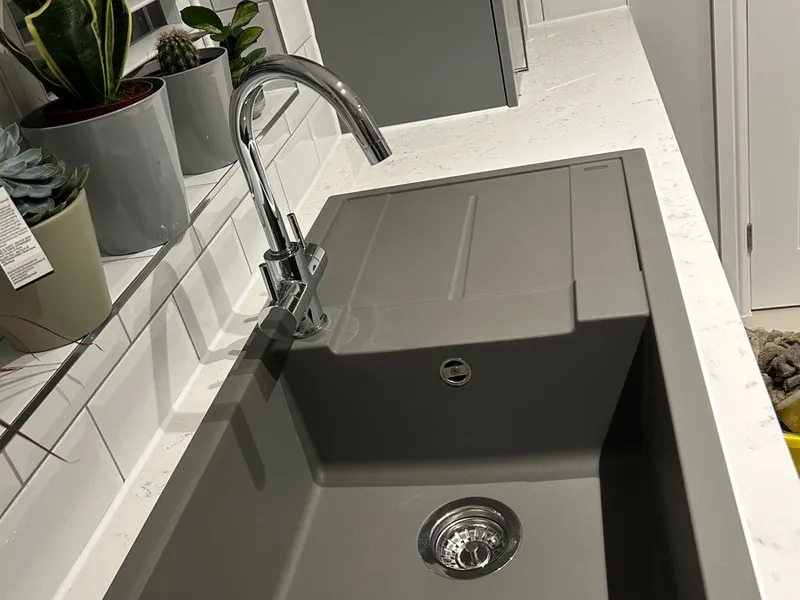Kitchen sink and mixer tap
